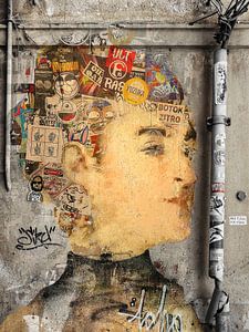 Mademoiselle Isabelle inside the wall