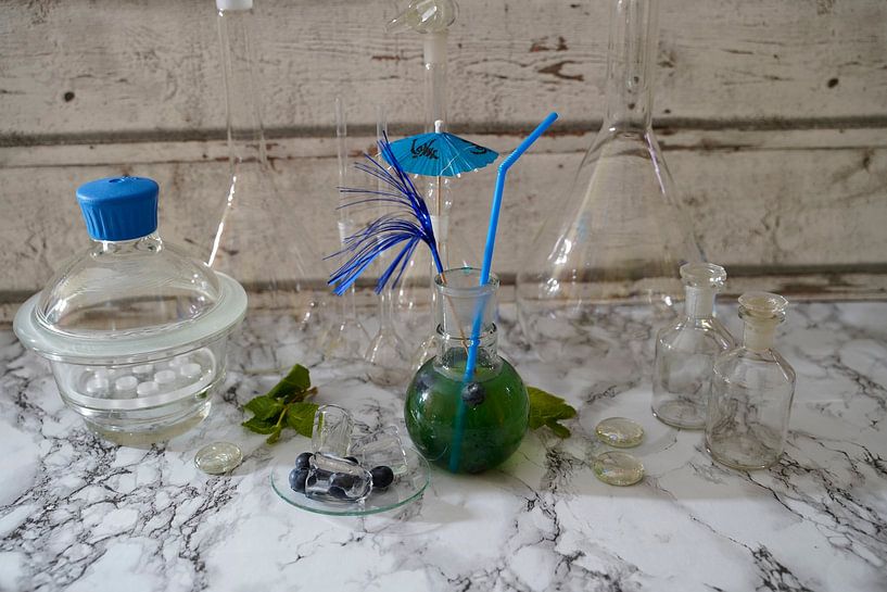 Rum meets blueberry and curaçao. by Babetts Bildergalerie