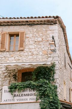 Verrerie d'Art de Gourdon, Frankrijk - Pastel Art Print Travel photography van Bodil de Jong