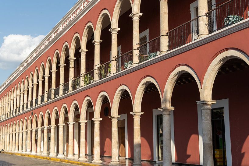Colonial elegance in Campeche by Fabian Kleiser