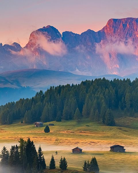 Sonnenaufgang auf der Seiser Alm von Henk Meijer Photography