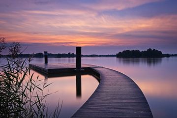 Summer sunset at a jetty at Lake Paterwoldsemeer by Ingrid Visser