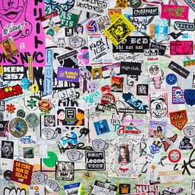 Sticker Art – Tokio von Mariska Vereijken