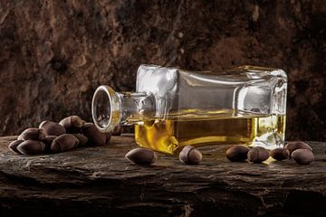Hazelnut oil by Jürgen Wiesler