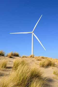 Windturbine op het strand