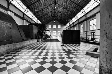 Architectuur in zwart wit C-Mine Genk Belgie van Marianne van der Zee