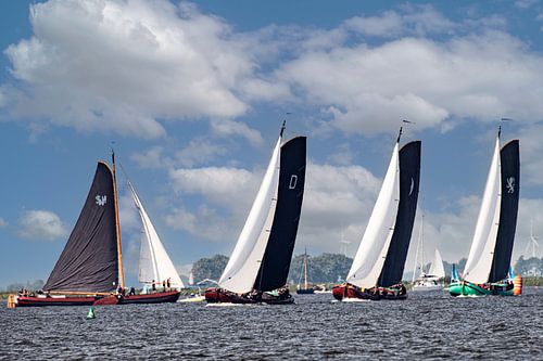 Skutsjezeilwedstrijden op de Friese Meren 2023