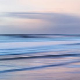 Zee in beweging van Astrid Volten