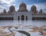 Marmeren bloemen op de vloer van Sheikh Zayed Mosque in Abu Dhabi van Rene Siebring thumbnail