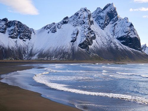La mer à Vestrahorn en Islande