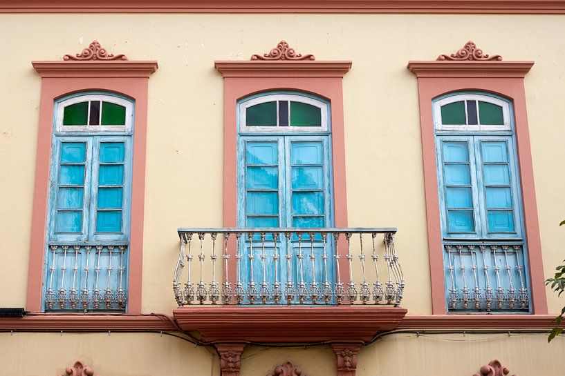 Balkontüren in Farben von Jolanda van Eek en Ron de Jong