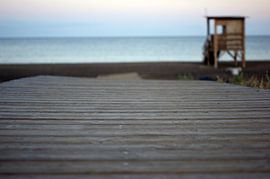 beachwalk by Jeroen van Deel