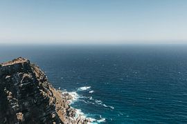 South African view of the Atlantic Ocean by Floor Bogaerts