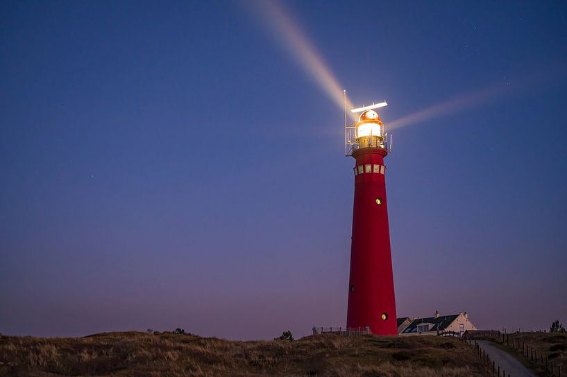 Leuchtturm auf der Insel Schiermonnikoog in den Dünen bei Sonnenuntergang von Sjoerd van der Wal Fotografie