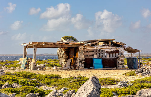 Fischerhütte an der Küste von Bonaire