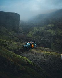Icelandic Highlands: Off-road Adventure in the Mist by Frederik Opdeweegh