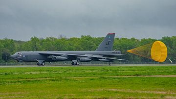 De imposante Boeing B-52H Stratofortress. van Jaap van den Berg