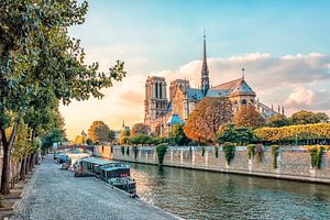Coucher de soleil sur Notre-Dame