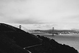 Golden Gate Bridge Photo on Canvas – Black and White Wall Decoration 07 by FotoDennis.com | Werk op de Muur