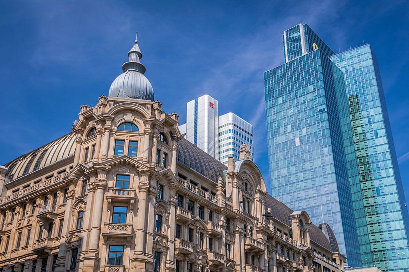 Historic and modern architecture in Frankfurt by Christian Müringer