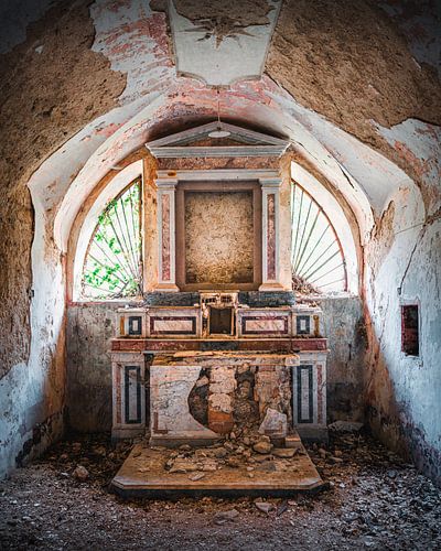 Une église abandonnée en Italie.