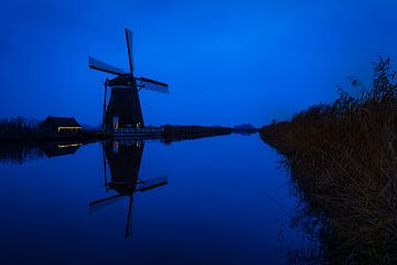 Blue hour mill van Gerard Stasse Fotografie
