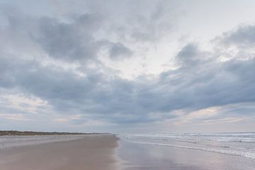 Terschelling strand zonsondergang van Danielle Bosschaart