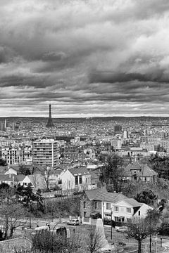 Clouds over Paris van Robert Kersbergen