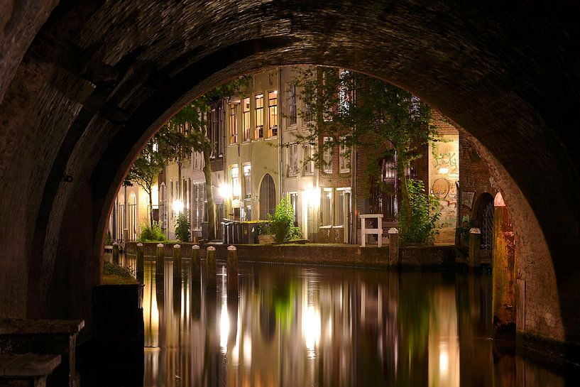 View under the Maartensbrug bridge in Utrecht by Donker Utrecht
