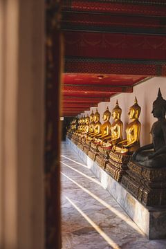 Wat Pho : le cœur spirituel de Bangkok avec le Bouddha couché sur Ken Tempelers