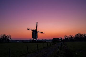 Zonsondergang bij Wissinksmöl  van Rene Wolf