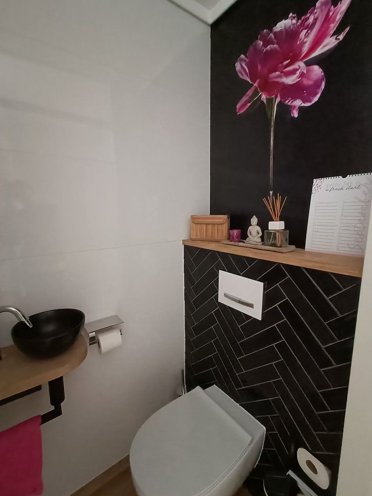 Pfingstrose - schwimmend von Mariska Vereijken