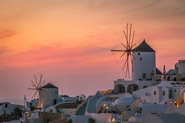 Les moulins d'Oia au coucher du soleil
