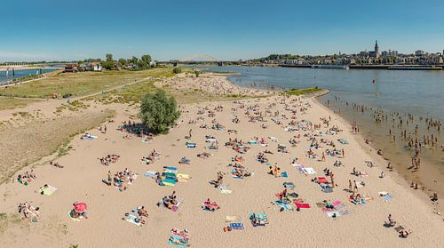 Het Waalstrandje op het Lent-eiland, Nijmegen, Nederland