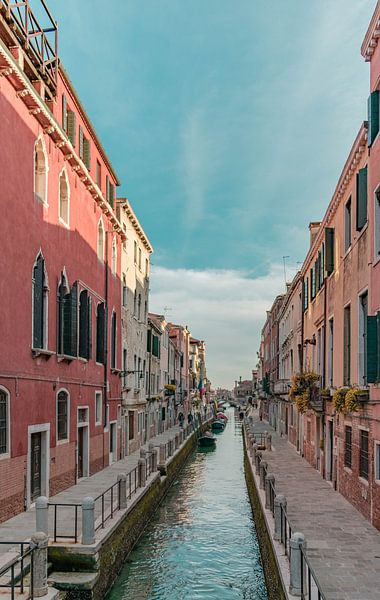 Venice by Hello Pompoyo