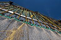 Fishnet on boom by René Nicolaes thumbnail