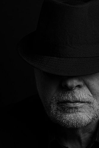 Homme à la barbe et au chapeau sur Nelleke Uenk Fotografie