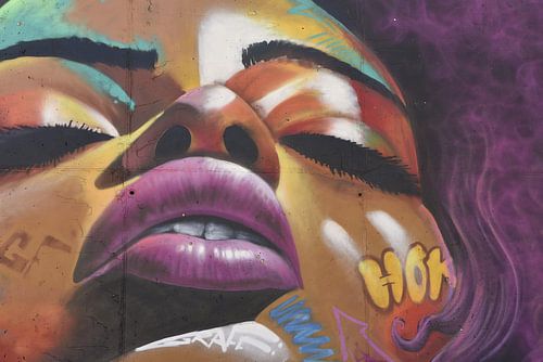 Graffitis dans le sud brûlant de l'Espagne. Guapa