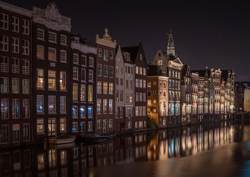 Amsterdam bij nacht van Tomasz Baranowski