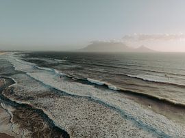 Kitesurfers with Table Mountain by Andy Troy