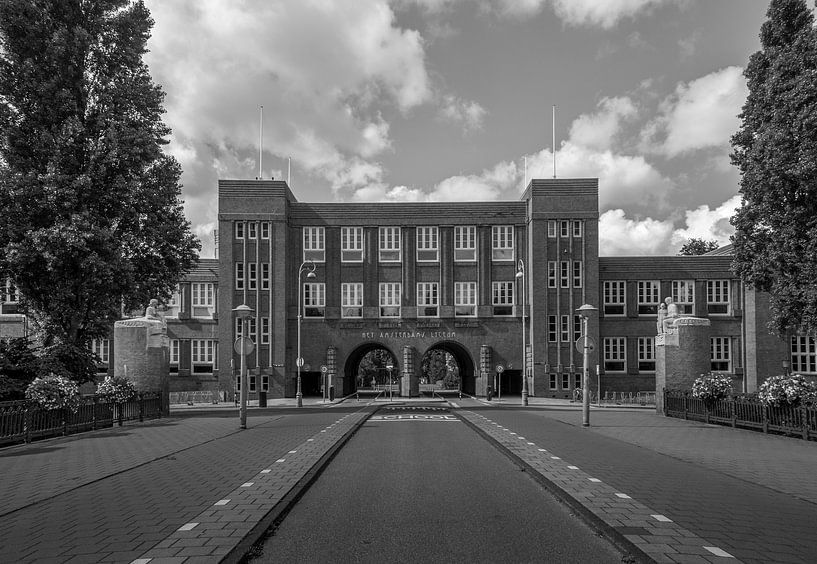 Lyceumbrug - Amsterdams Lyceum van Hugo Lingeman