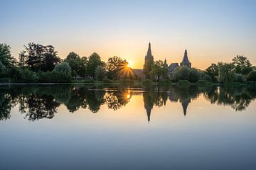 Zonsopkomst bij Kasteel Hoensbroek van John van de Gazelle fotografie