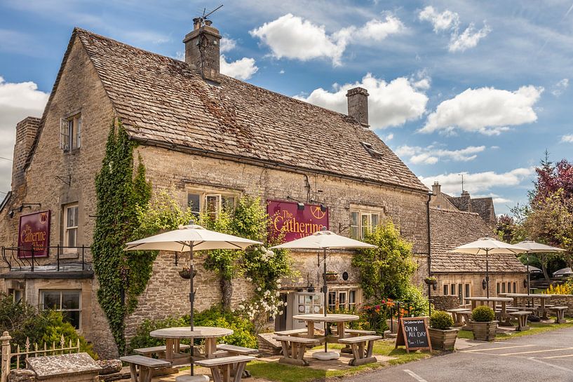 Pub in Bibury, Cotswolds, Engeland van Christian Müringer
