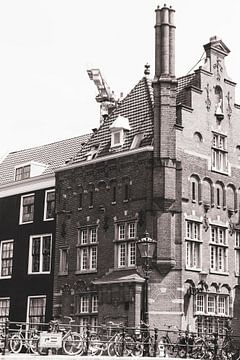Retro Amsterdams grachtenpand van Diana Smits