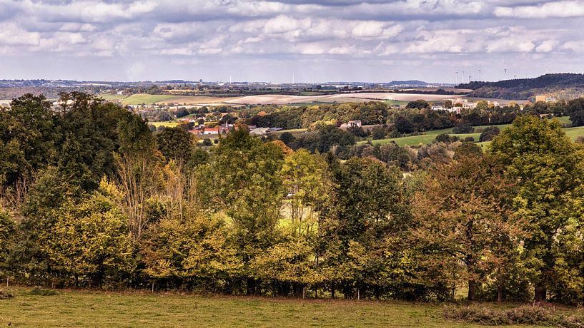 Heuvelland by Rob Boon