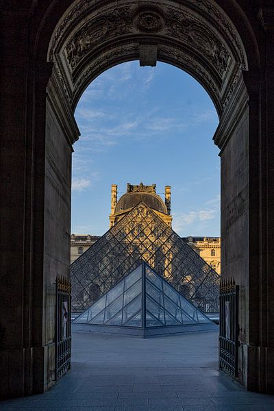 Louvre by Robin Beukeboom
