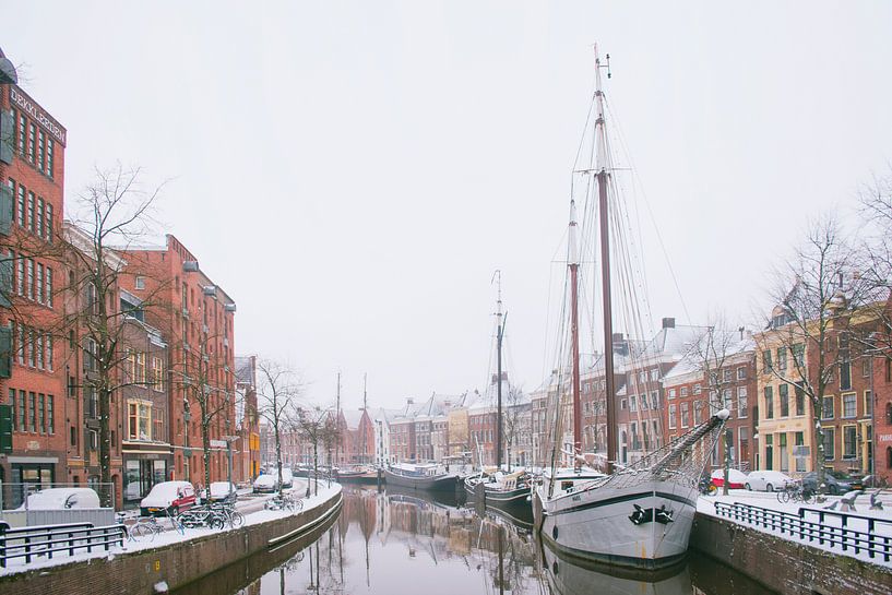 Winter Photo of Hoge der A in Groningen - Snow landscape for Calm and Warm Interior Decoration by Elianne van Turennout