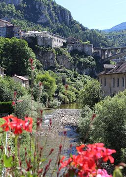 Wunderschöne Sainte Claude, Haut Jura, Frankreich von Imladris Images