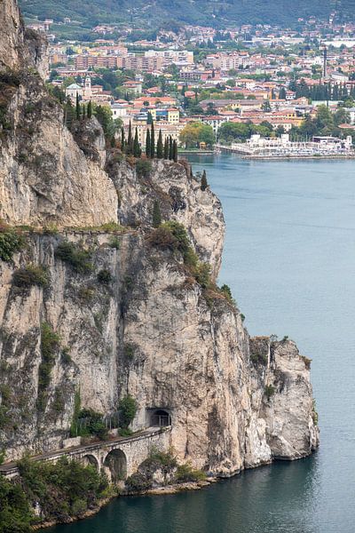 Lac de Garde - Route de Ponare entre Limone sul Garda et Riva del Garda par t.ART