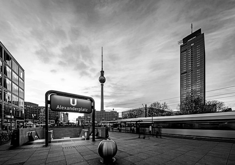 Berlijn Skyline Alexanderplatz van Frank Herrmann